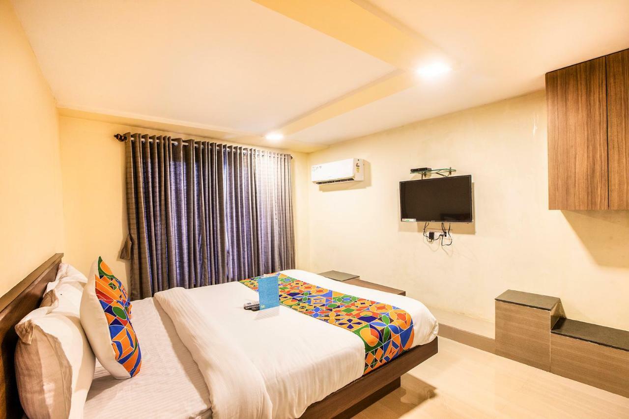 Fabexpress Silver Lake - Nr Bkc Mumbai Exterior photo